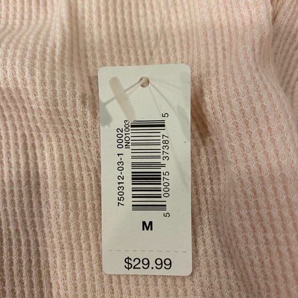 Women’s Pink Gap Long Sleeve Tee - Picture 7 of 7